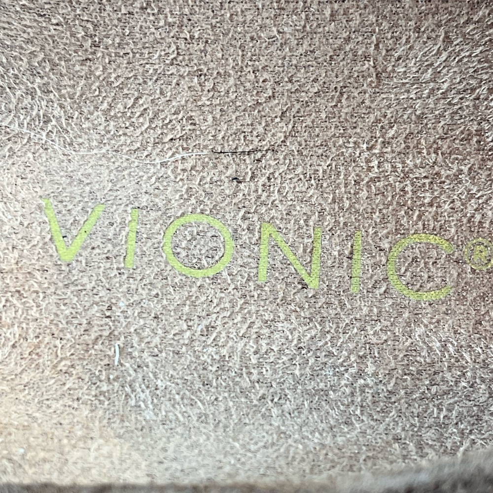 Vionic Fairfax Suede Tan Slip On Mules Clogs Sz 7.5 Lug Soles Orthopedic Insoles - Picture 3 of 15